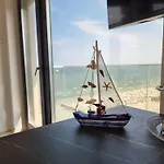 Queen Of The Sea- Endless Summer Mamaia Nord * Navodari